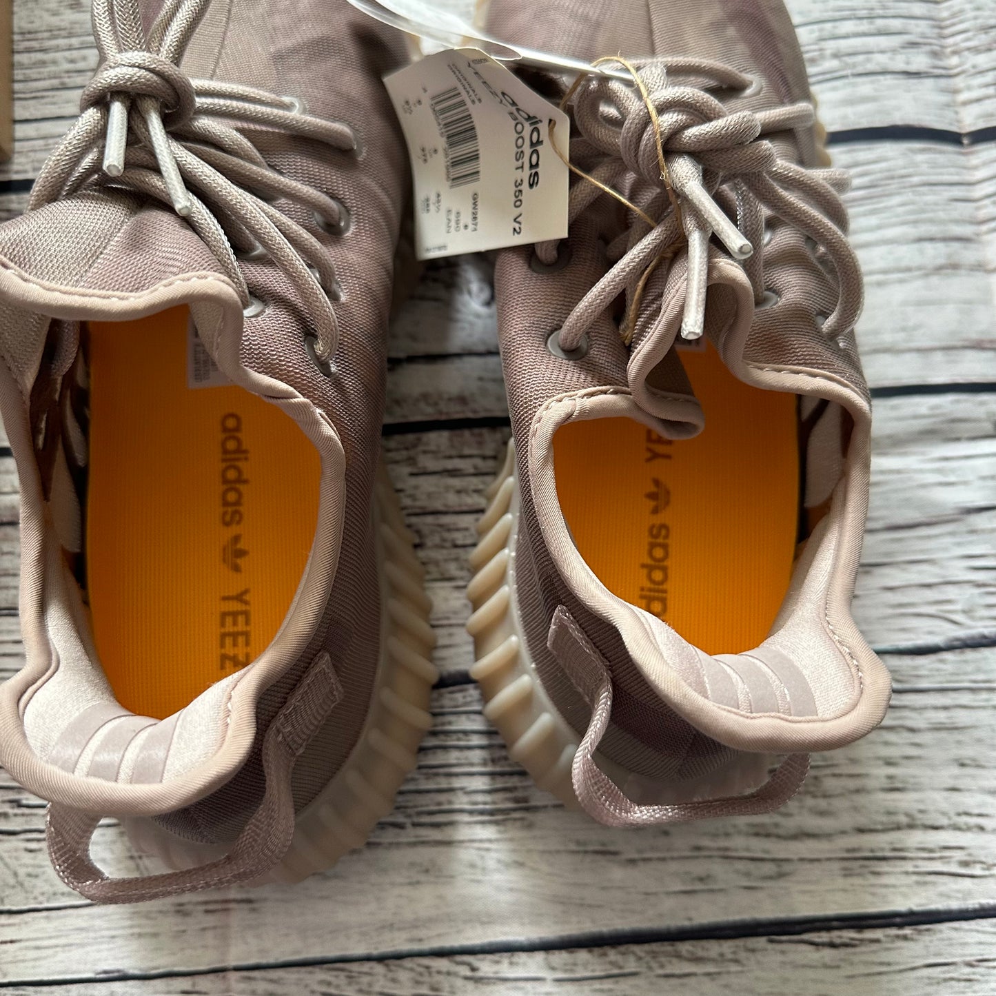 Yeezy 350 Mono Mist UK9