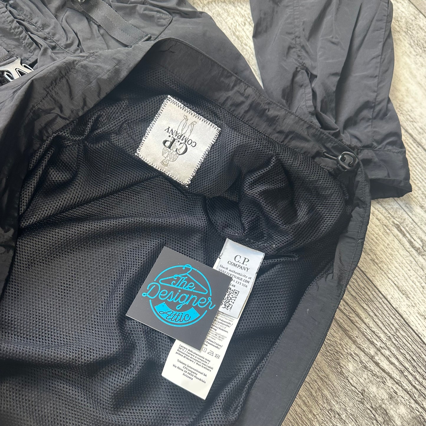 CP Company Nylon 1/2 zip smock - Medium