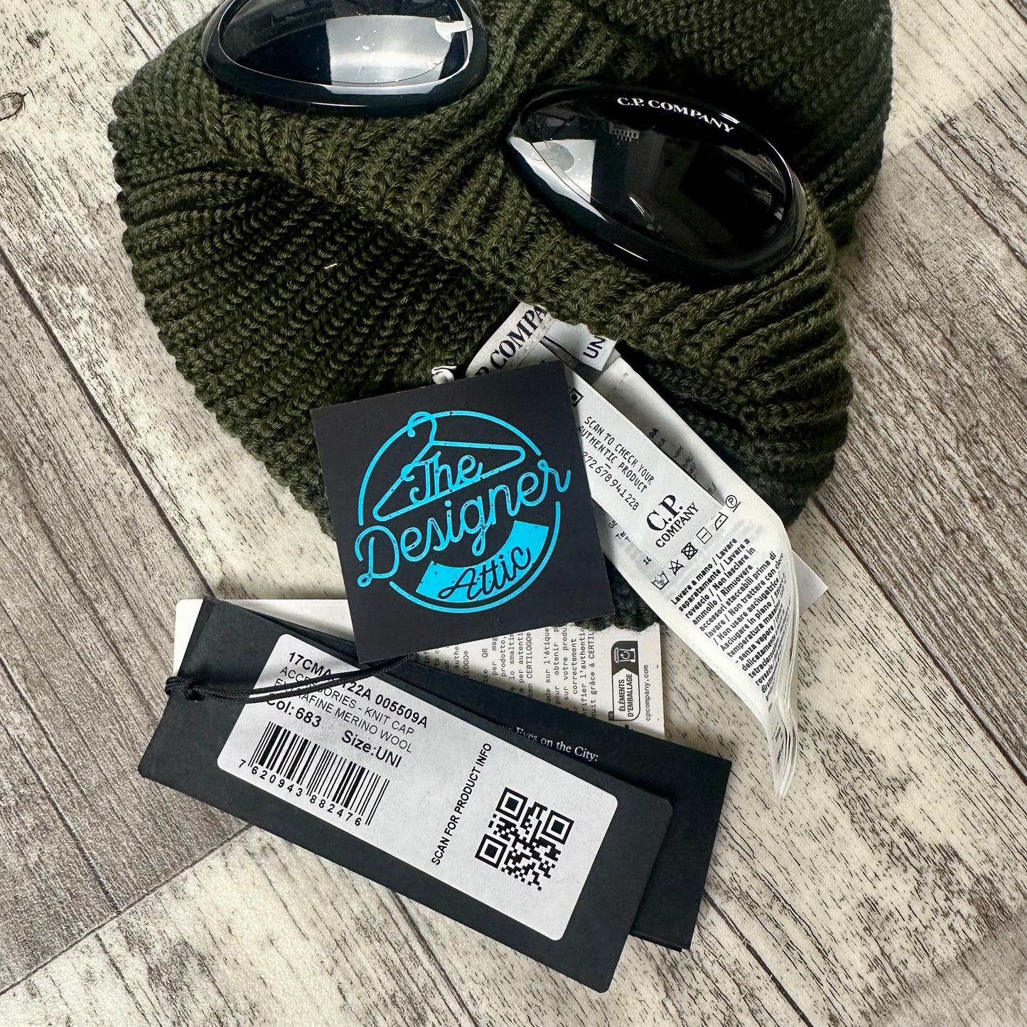 CP Company Goggle beanie
